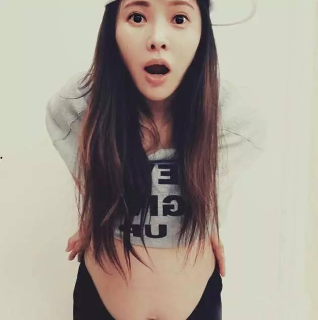 明星网红揉肚子图片大全,趣味与健康的完美融合