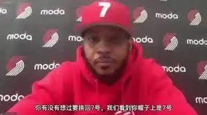 瓜哥今日着装,街头潮流与舒适并存的时尚典范