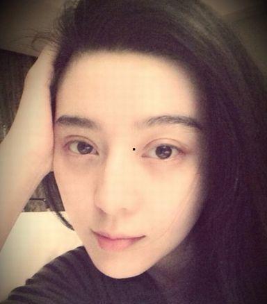 女明星网红素颜照片,揭秘女明星网红的素颜风采