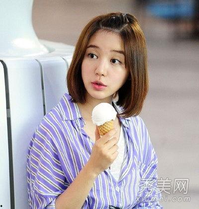 短发女明星网红是谁呀,揭秘网络红人的魅力风采